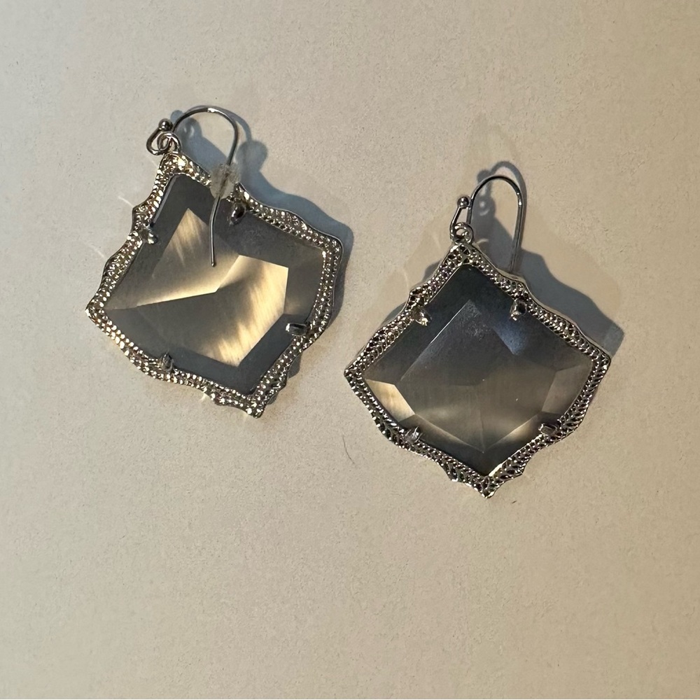 Elegant Silver and Gray Kendra Scott Earrings
